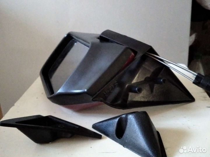 Зеркала заднего вида. Левое и правое
