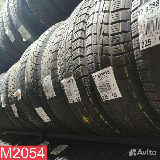 Zeta Antarctica Sport 215/65 R17 98L