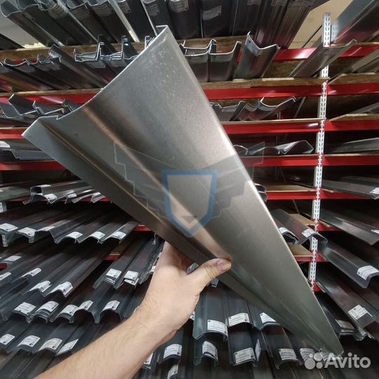 Порог левый Honda FR-V (Edix) 2004-2009 (1мм)