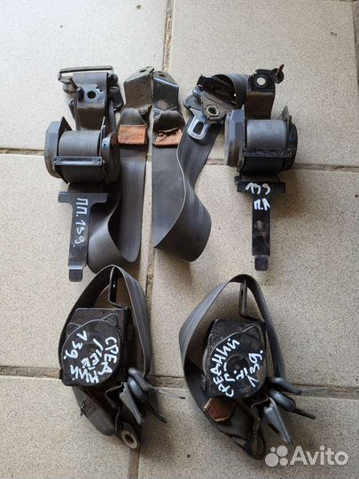 Ремень безопасности Mitsubishi pajero 2 3.5 6g74