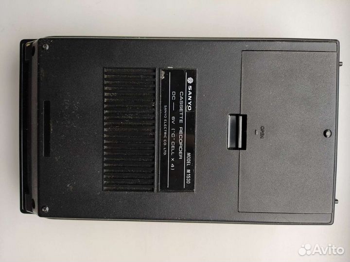 Кассетный магнитофон диктофон Sanyo M1530