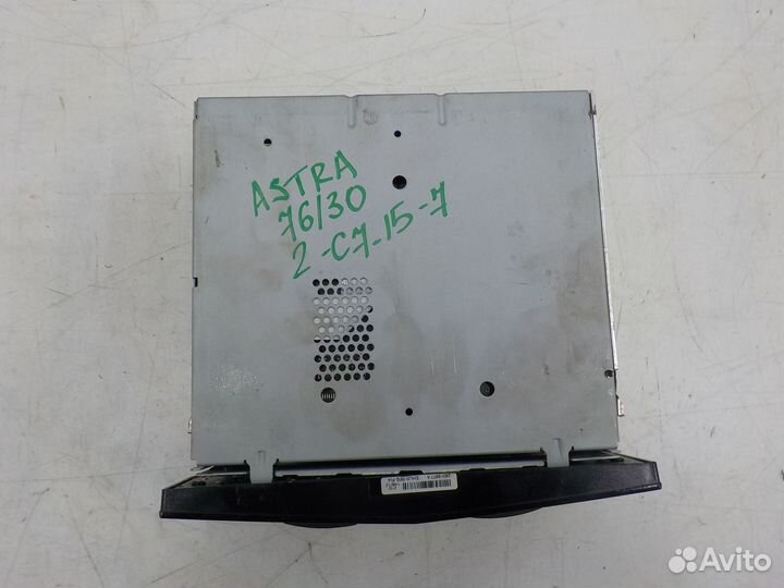 Магнитола Opel Astra H 2004