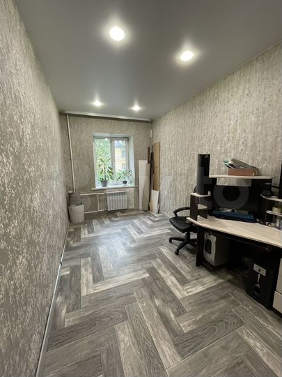 3-к. квартира, 77,2 м², 1/2 эт.