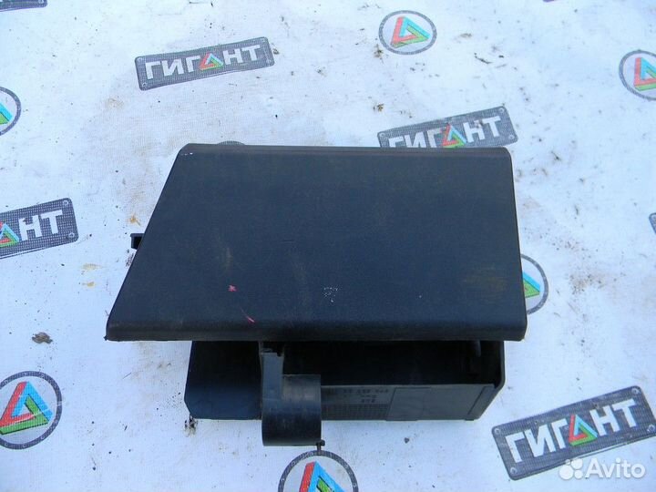 Пепельница передняя Vectra A 1988-1995