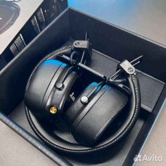 Беспроводные наушники marshall major 4