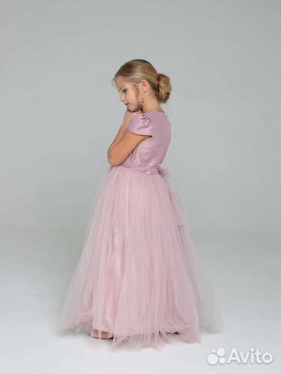 Новое нарядное платье для девочки длинное 116-140