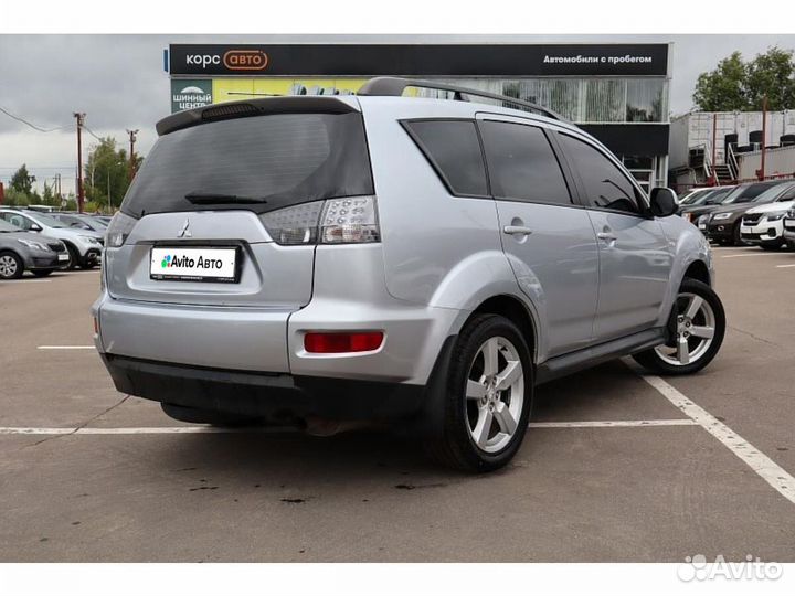 Mitsubishi Outlander 2.0 МТ, 2011, 105 050 км