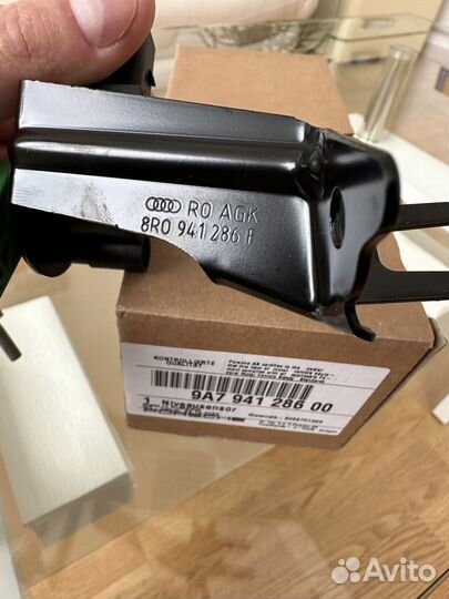 Датчик положения кузова передний правый, Macan 95B