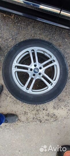 R18 Bfgoodrich Urban Terrain T/A 235/60, PCD 5x108 DIA 67.1
