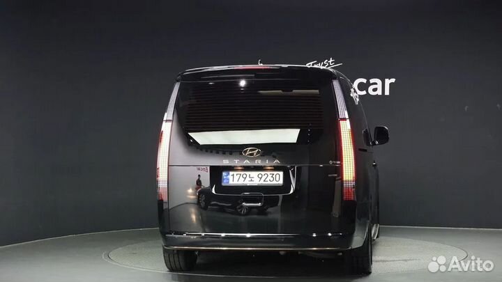 Hyundai Staria 2.2 AT, 2023, 20 657 км