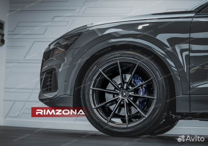 Кованые диски R23 на Audi Q8