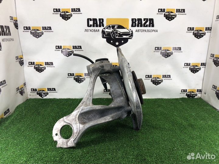 Кулак поворотный задний правый R Audi A6