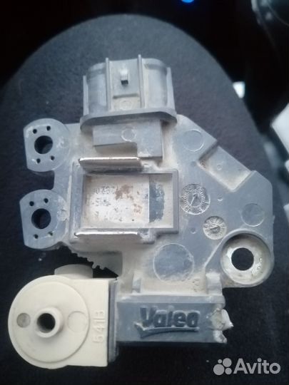 Реле регулятор valeo