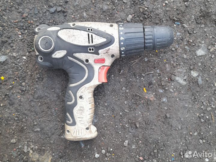 Шуруповерт сетевой на запчасти