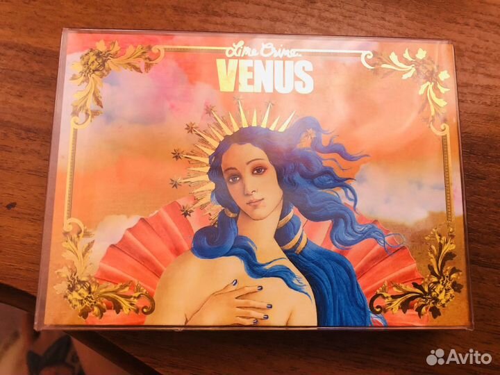 Палетка теней Venus lime crime