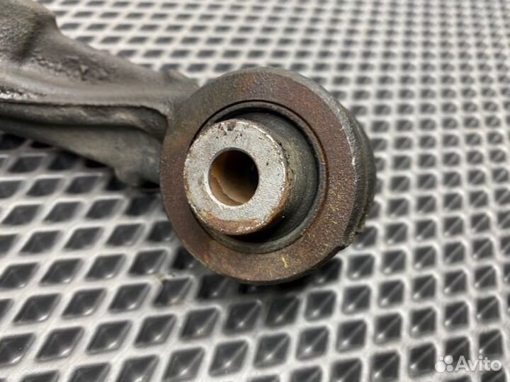 Рычаг подвески передний правый Honda Accord 8 CU