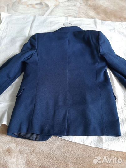 Школьный костюм