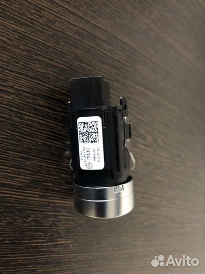 Кнопка запуска Audi А5 F5 / A4 B9