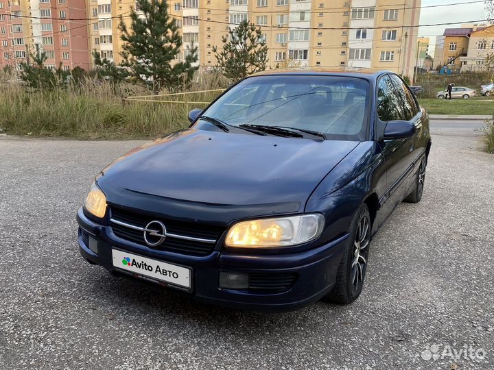 Opel Omega 2.0 МТ, 1995, 90 000 км