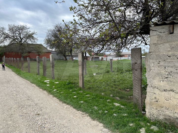 Участок 7 сот. (ИЖС)