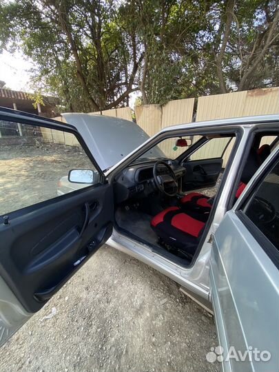 ВАЗ 2114 Samara 1.5 МТ, 2004, 180 000 км