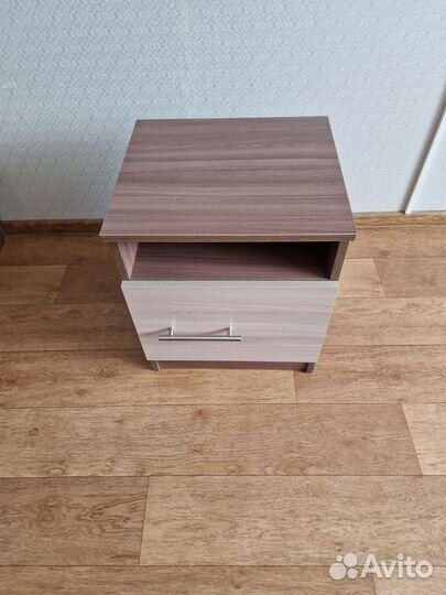 Тумба прикроватная бу