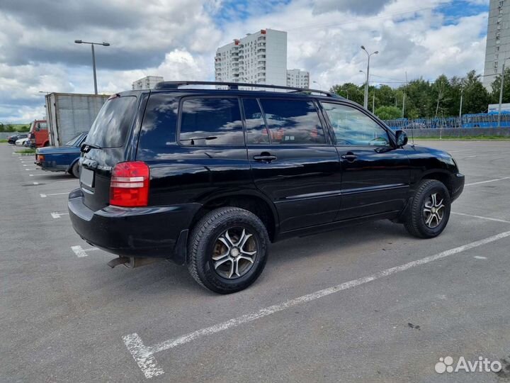 Toyota Highlander 2.4 AT, 2001, 299 000 км