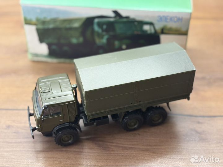 Модель Камаз 43101-010 хаки