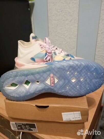 Кроссовки nike женские