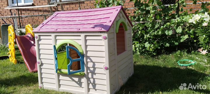 Детский домик уличный