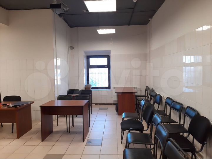 Офис, 142 м² Отдельный Вход