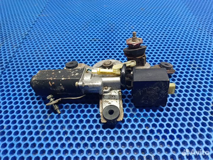 Моторчик дворников задний Toyota Carina T170