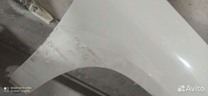 Крыло на таëта ленд крузер 200 правое переднее