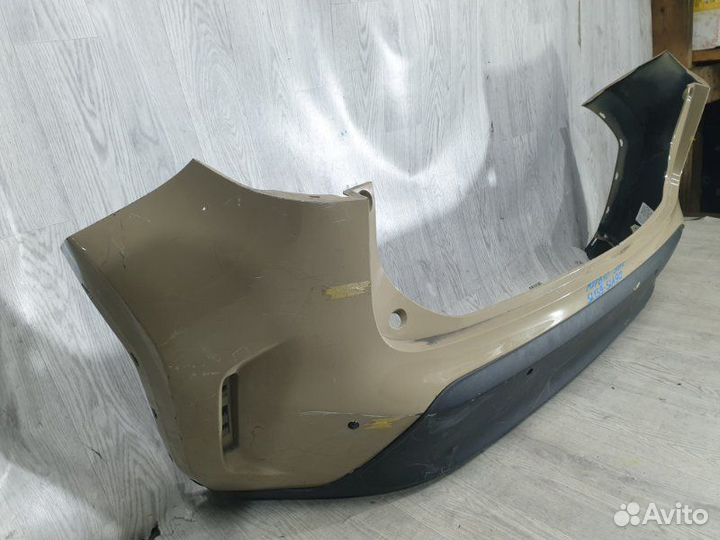 Бампер зад. toyota yaris cross