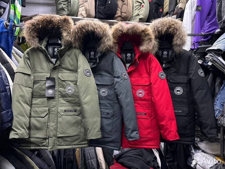 Зимняя куртка canada goose