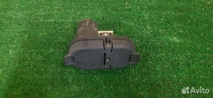 Dodge RAM 2019- розетка фаркопа