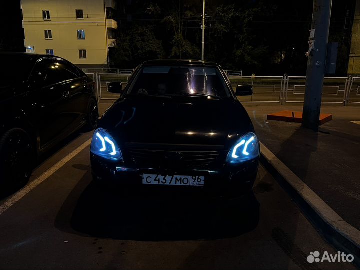 Передние фары priora с линзами, ксен, галочки амг