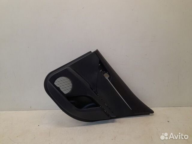 Обшивка двери задняя правая Toyota Camry V70