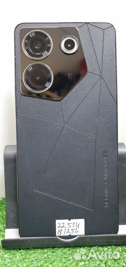 TECNO Camon 20 Pro, 8/256 ГБ