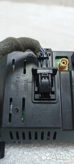 Монитор мультимедии Ford Kuga 2 2.0 txma 2014