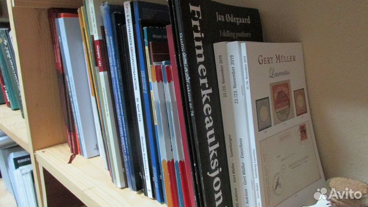 Каталоги и книги монет,медалей,марок,банкнот