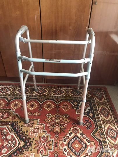 Ходунки для взрослых