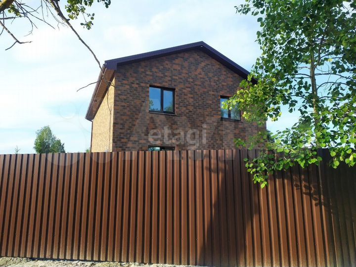 Дом 115 м² на участке 5,3 сот.