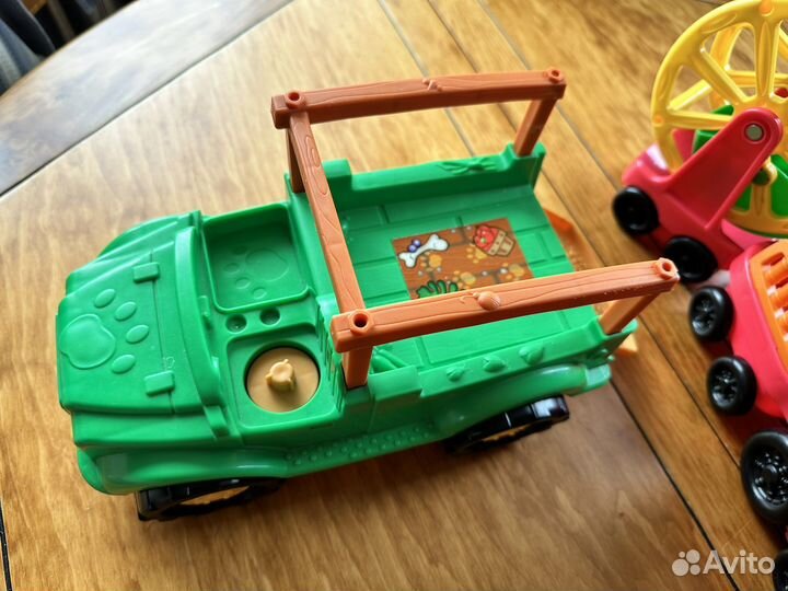 Машина и поезд fisher price зоопарк