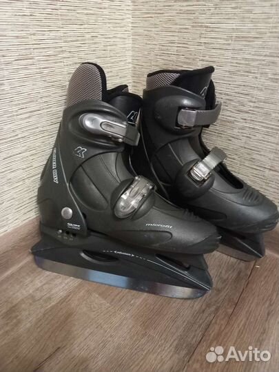 Коньки хоккейные размер 33-35