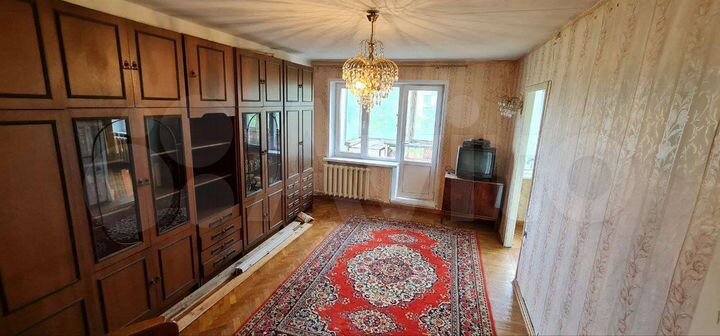 3-к. квартира, 60 м², 5/5 эт.