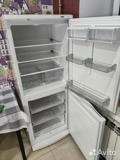 Холодильник Atlant XM-4010-022