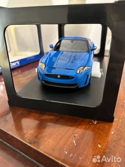 Autoart 1:18 jaguar XKR-S