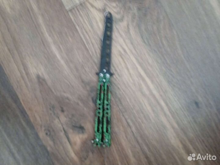 Продаю нож бабочку