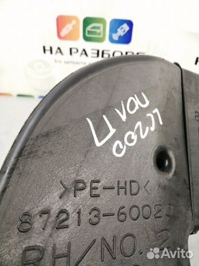 Воздуховод правый Toyota Land Cruiser 200 2UZ-FE